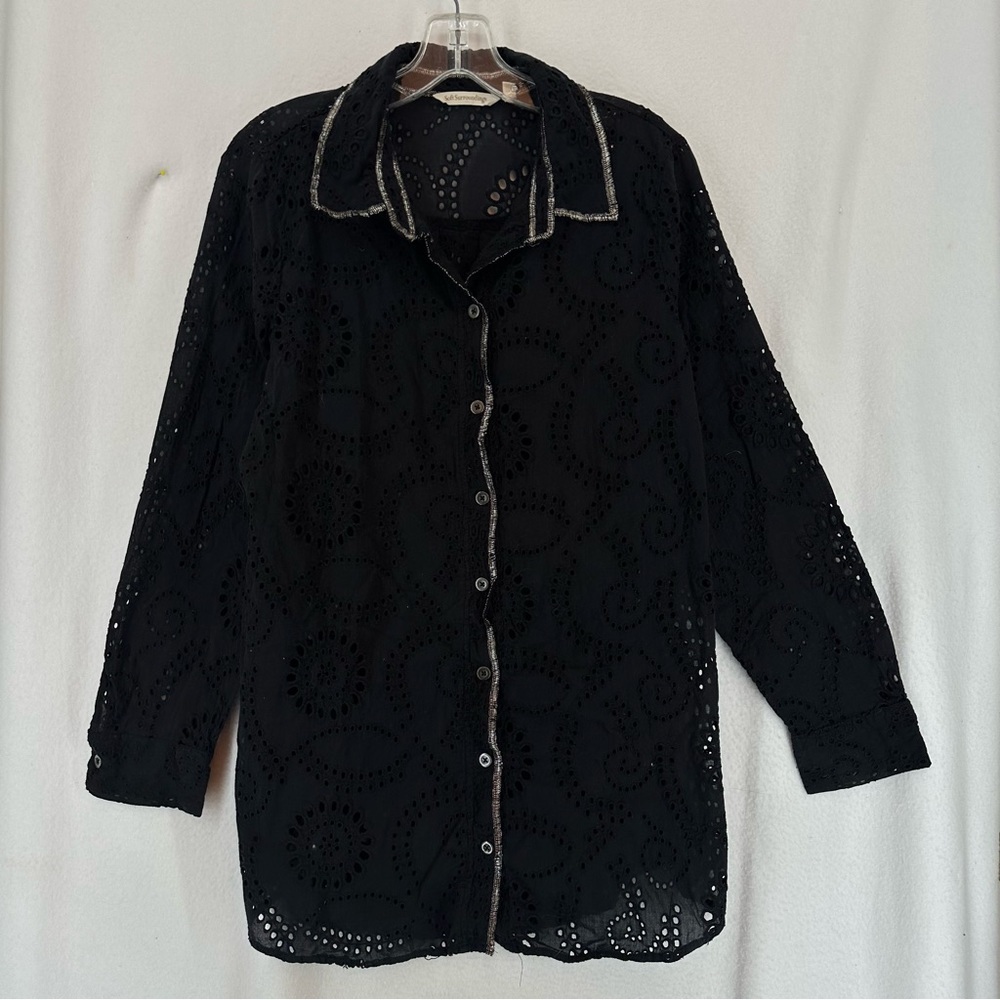 Soft Surroundings Eyelet Detail Button Down Long Sleeve Blouse Women’s M Black